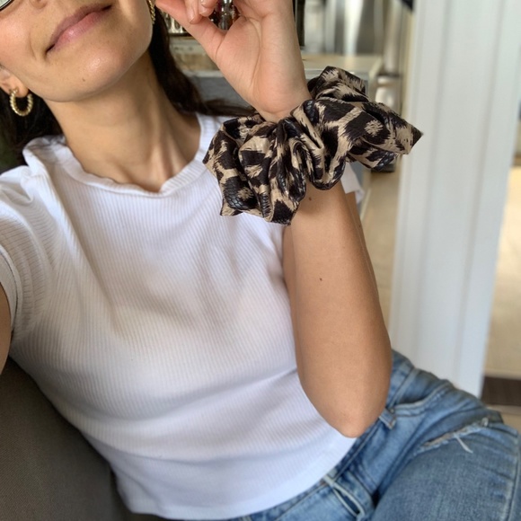 Scrunchies - Picture 9 of 13
